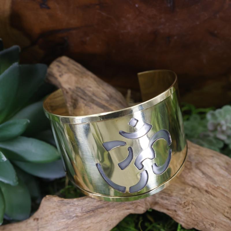 Unisex Brass Cuff Om Symbol Bracelet-Nature's Treasures