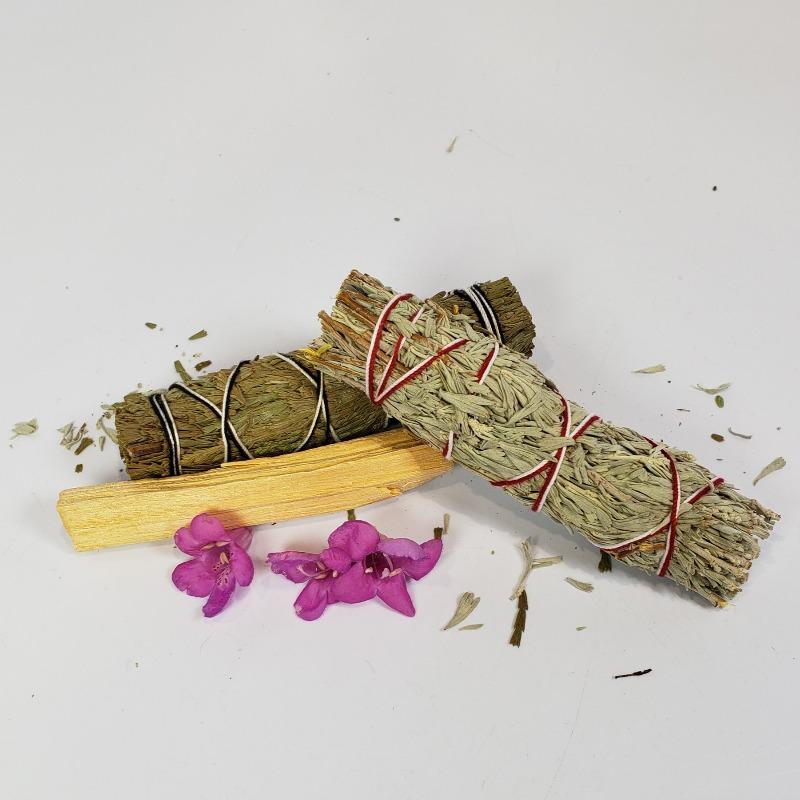 Variety Smudge Pack || Palo Santo, Flat Cedar Leaf, Mount Shasta Sage-Nature's Treasures