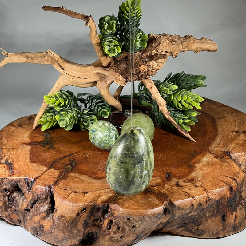 Xiuyan Jade Yoni Egg Set-Nature's Treasures