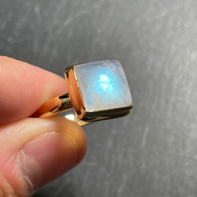 Blue Fire Moonstone Ring || 14k Vermeil Yellow Gold || Sri Lanka-Nature's Treasures