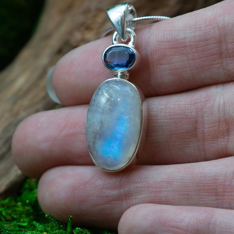 Blue Kyanite With Rainbow Moonstone Pendant || .925 Sterling Silver-Nature's Treasures