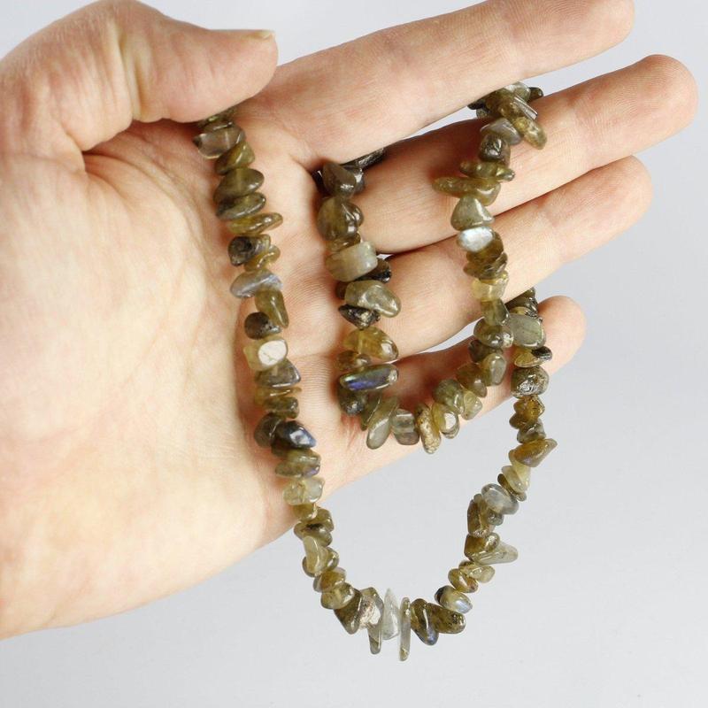 Chip Necklace Choker - Labradorite-Nature's Treasures