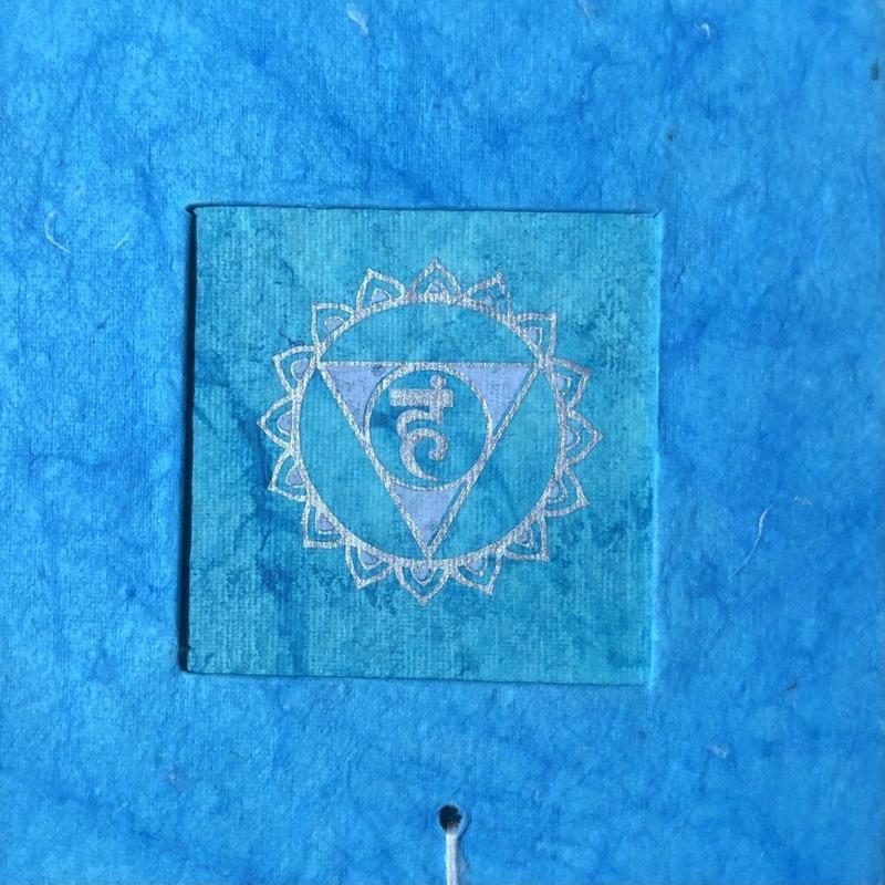 Classic Metal Singing Bowl Set || Chakra Symbols And Music Notes Correlations 3.5"-Nature's Treasures