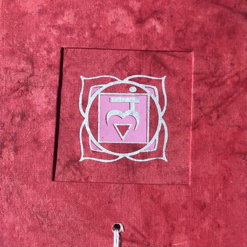 Classic Metal Singing Bowl Set || Chakra Symbols And Music Notes Correlations 3.5"-Nature's Treasures