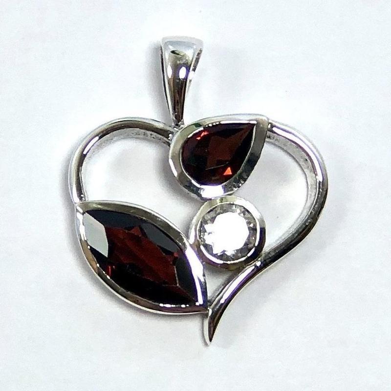 Eye Of The Heart Red Garnet and Clear Quartz Heart Pendant || .925 Sterling Silver || Grounding, Cleansing-Nature's Treasures