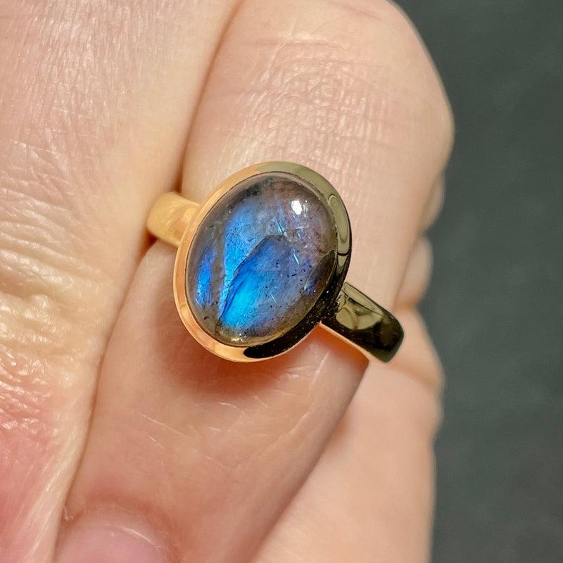 Flashy Labradorite Ring || 14k Vermeil Yellow Gold || Canada-Nature's Treasures