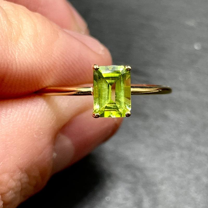 Glossy Green Peridot Ring || 14k Vermeil Yellow Gold || Pakistan-Nature's Treasures