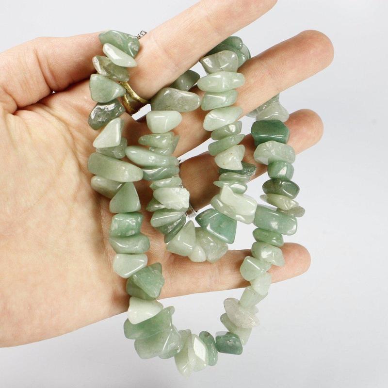 Green Aventurine Chunky Chip Adjustable Choker Necklace-Nature's Treasures