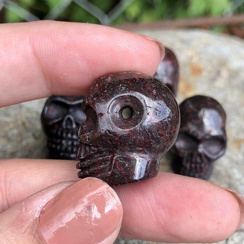 Hematite Jasper Skull Drilled Pendant - Mini-Nature's Treasures