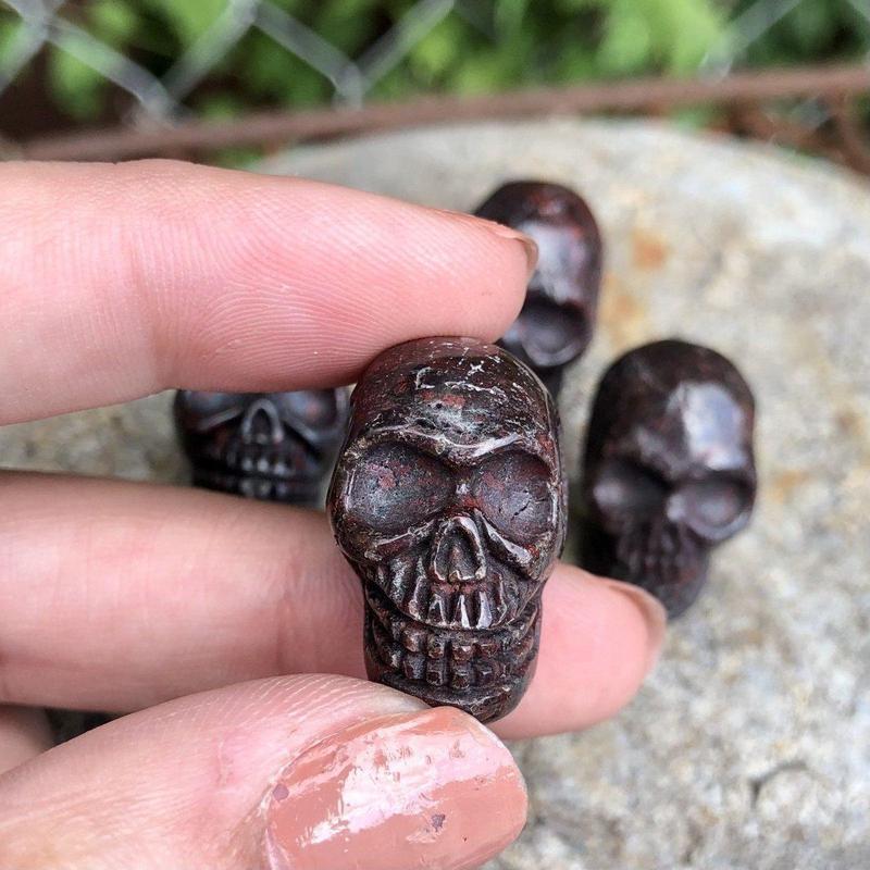 Hematite Jasper Skull Drilled Pendant - Mini-Nature's Treasures