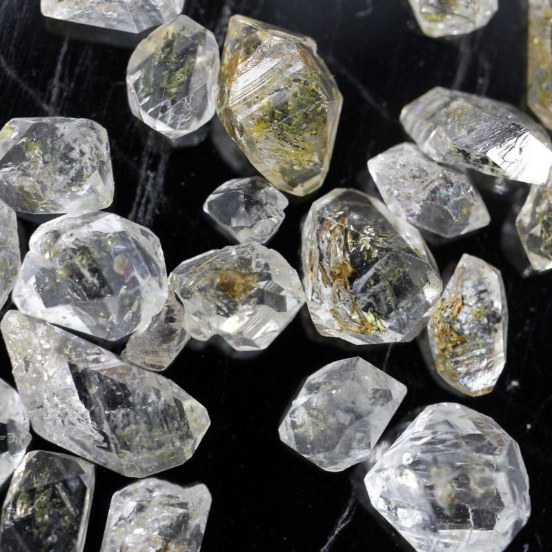 High-Vibe Golden Enhydro Quartz Specimens Zard Mountains, Pakistan-Nature's Treasures