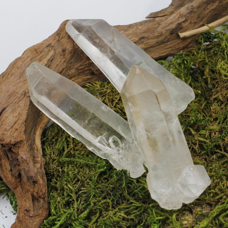Natural Lemurian Quartz Point || Medium-Nature's Treasures