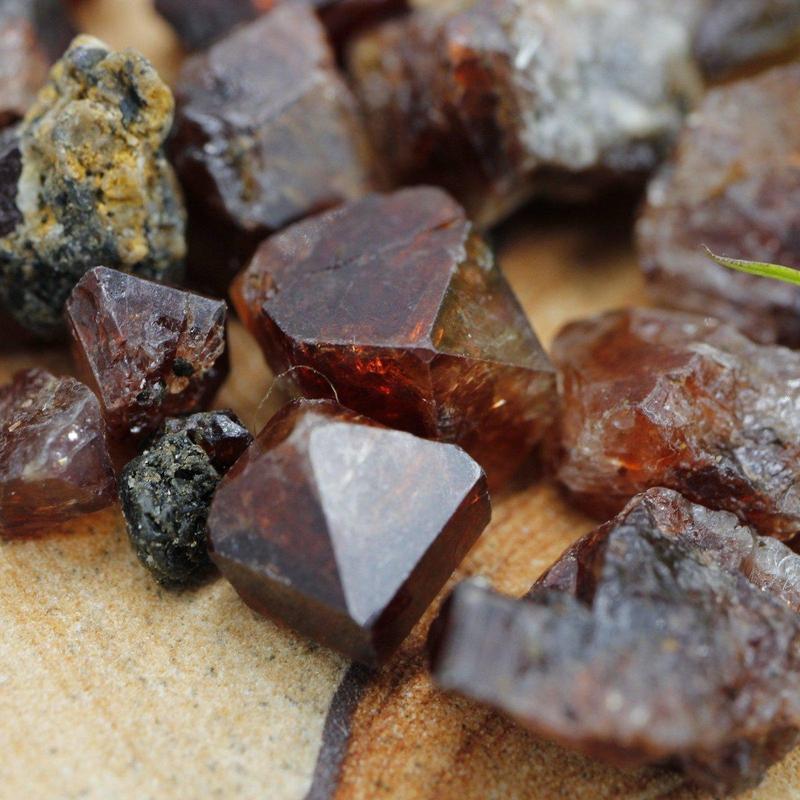 Natural Raw Red Zircon Specimens || 20 Gram Pack || Enlightenment, Mental Healing || Skerdo, Pakistan-Nature's Treasures