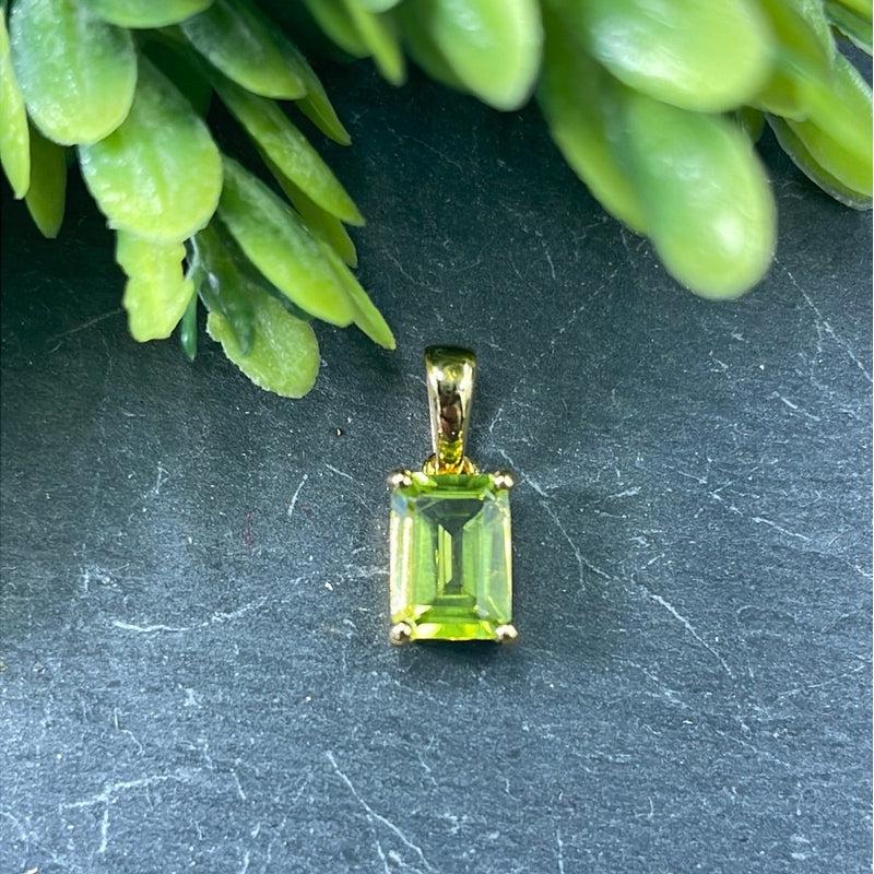 Peridot Faceted Crystal Dainty Pendants | 14k Vermeil Gold | Pakistan-Nature's Treasures