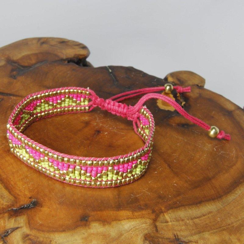 Pink and Lime Zig Zag Beaded Bracelet