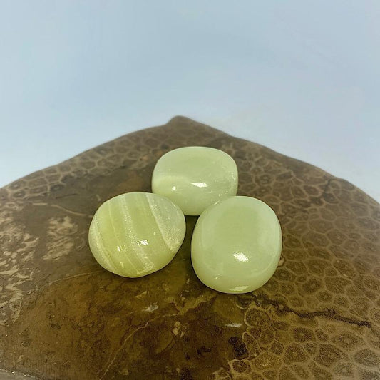 Polished Green Calcite Tumble Stone || Stress reliever, Awareness, Heart Chakra || Pakistan-Nature's Treasures