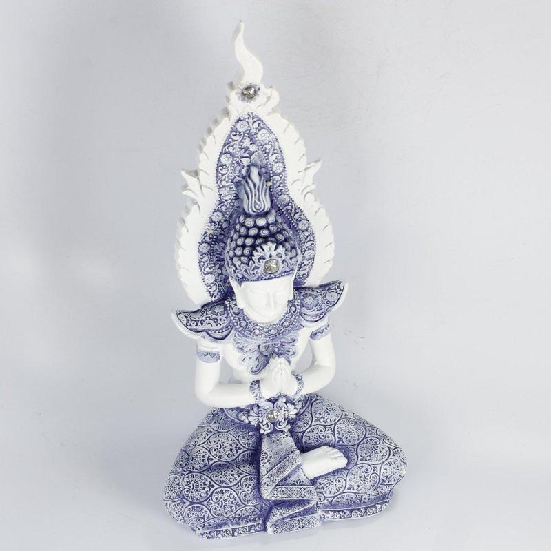 Praying Buddha Statue-Nature's Treasures