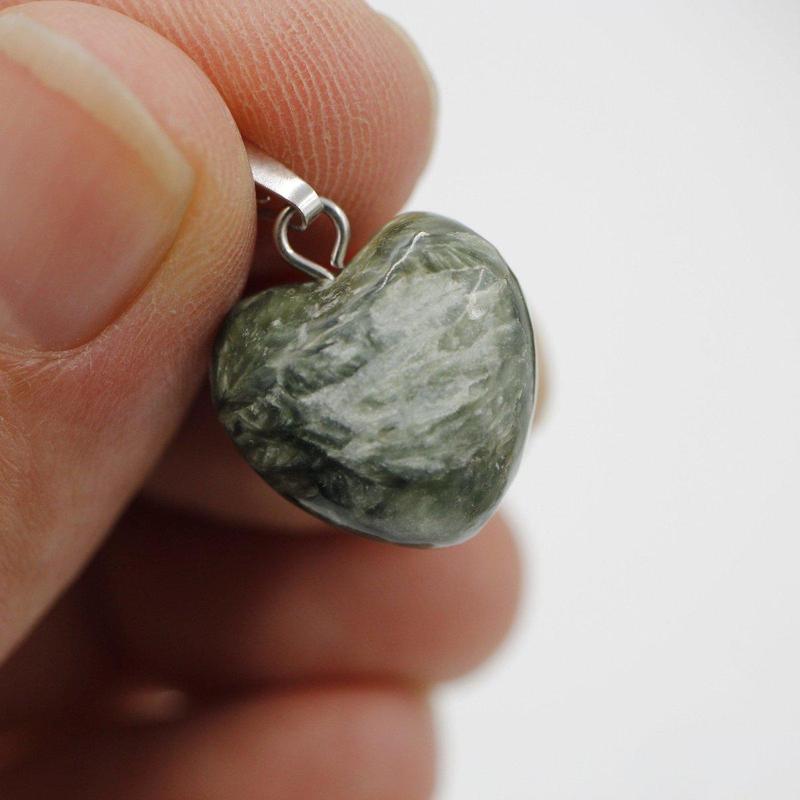 Seraphinite Heart Pendant Lake Baikal, Siberia || .925 Sterling Silver-Nature's Treasures