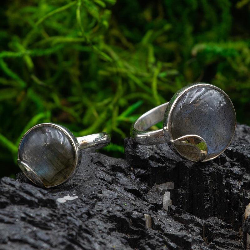 Starseed Moon Crescent Labradorite Ring || .925 Sterling Silver || Empathic Protection-Nature's Treasures