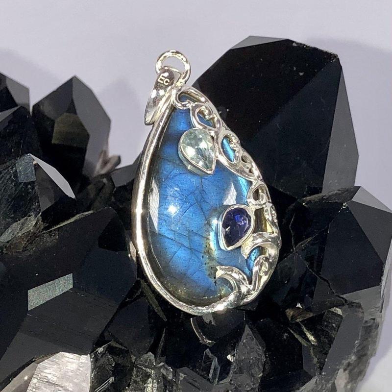 Teardrop Labradorite With Iolite & Blue Topaz Pendant || .925 Sterling Silver-Nature's Treasures