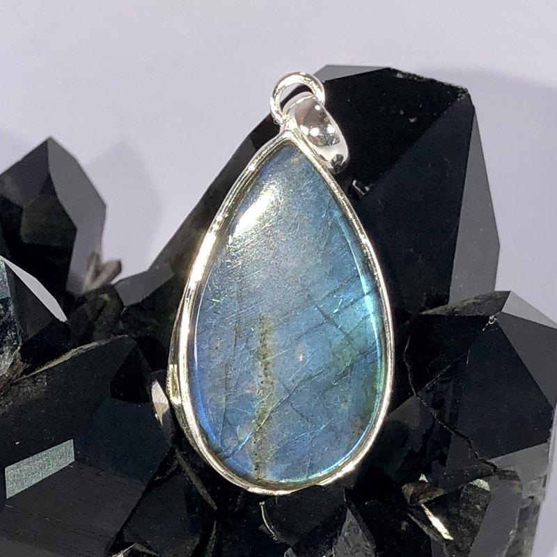 Teardrop Labradorite With Iolite & Blue Topaz Pendant || .925 Sterling Silver-Nature's Treasures